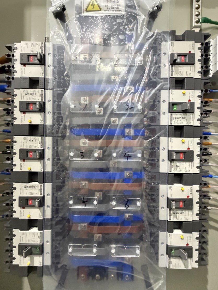 05590ef96553377333bc7ffb57b087ae_1770619322_3186.jpg