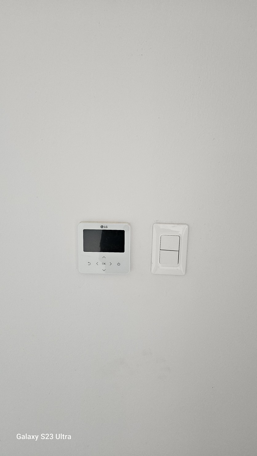 b22bac46633fcddfbdcd83e7db304297_1782376967_6609.jpg